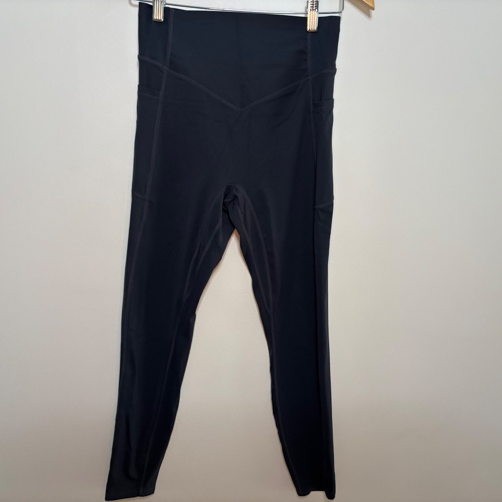 NWT HALARA Black High-Waist Leggings